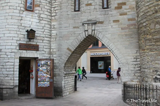 粗眉仔, 旅遊, Travel, 渡假, 觀光, sightseeing, 歐洲, Europe, 芬蘭, 赫爾辛基, 愛沙尼亞, 塔林, 拉脫維亞, 里加, 古城, 波羅的海, 世界文化遺產, Finland, Helsinki, Baltic Sea, Estonia, Latvia, Riga, Sigulda, Tallinn, world heritage