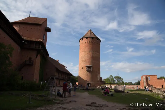 粗眉仔, 旅遊, Travel, 渡假, 觀光, sightseeing, 歐洲, Europe, 芬蘭, 赫爾辛基, 愛沙尼亞, 塔林, 拉脫維亞, 里加, 古城, 波羅的海, 世界文化遺產, Finland, Helsinki, Baltic Sea, Estonia, Latvia, Riga, Sigulda, Tallinn, world heritage 