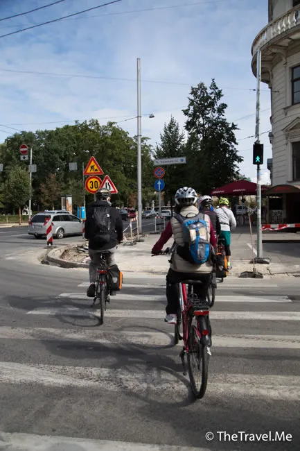 粗眉仔, 旅遊, Travel, 渡假, 觀光, sightseeing, 歐洲, Europe, 芬蘭, 赫爾辛基, 愛沙尼亞, 塔林, 拉脫維亞, 里加, 古城, 波羅的海, 世界文化遺產, Finland, Helsinki, Baltic Sea, Estonia, Latvia, Riga, Sigulda, Tallinn, world heritage 