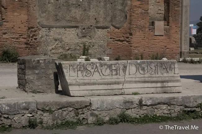 粗眉仔, 旅遊, 文化遺產, 藝術, 歐洲, 意大利, 梵蒂岡, 羅馬, 翡冷翠, 佛羅倫斯, 拿波里, 那不勒斯, 龐貝, 古蹟, 文藝復興, travel, Europe, Italy, Rome, Napoli, Florence, Renaissance, Pompeii, relics, Vatican