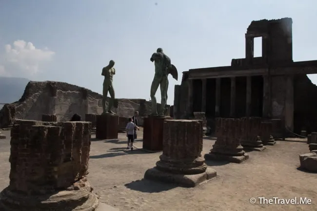 粗眉仔, 旅遊, 文化遺產, 藝術, 歐洲, 意大利, 梵蒂岡, 羅馬, 翡冷翠, 佛羅倫斯, 拿波里, 那不勒斯, 龐貝, 古蹟, 文藝復興, travel, Europe, Italy, Rome, Napoli, Florence, Renaissance, Pompeii, relics, Vatican