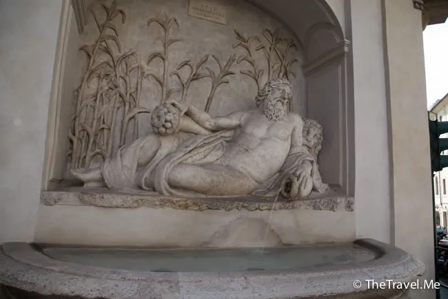 粗眉仔, 旅遊, 文化遺產, 藝術, 歐洲, 意大利, 梵蒂岡, 羅馬, 翡冷翠, 佛羅倫斯, 拿波里, 那不勒斯, 龐貝, 古蹟, 文藝復興, travel, Europe, Italy, Rome, Napoli, Florence, Renaissance, Pompeii, relics, Vatican